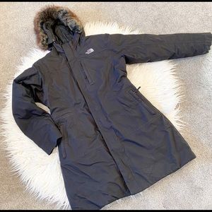 The North Face L Down Black Hooded Arctic Parka 550